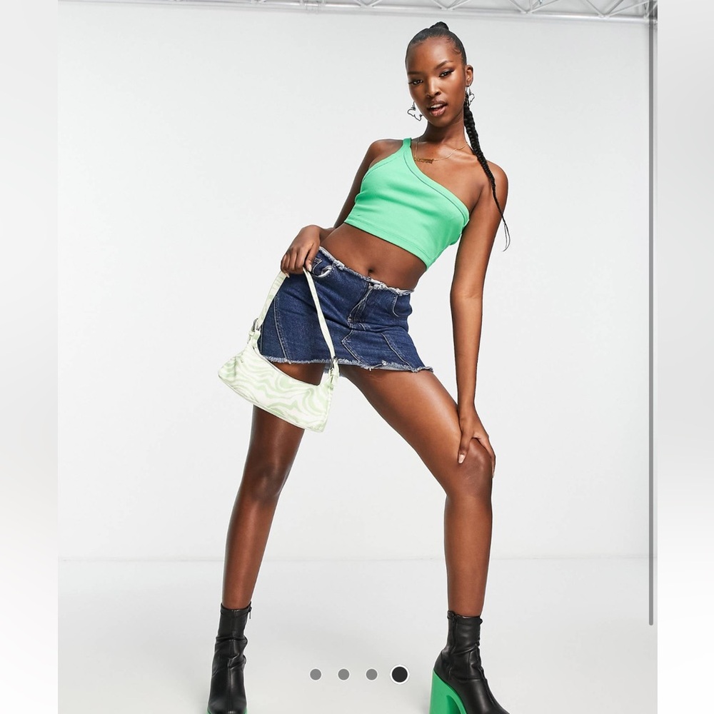 One Shoulder Crop Top